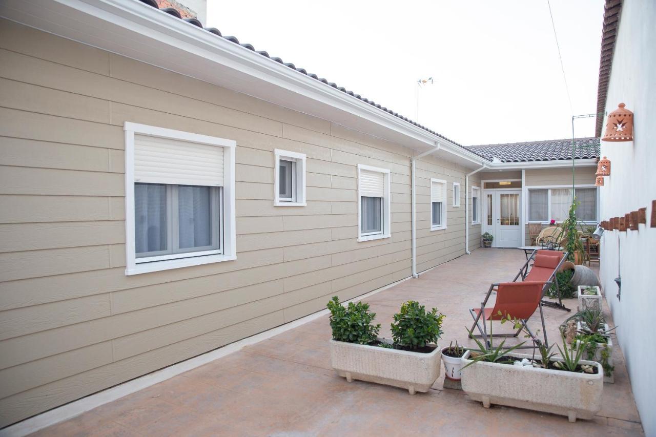 Azafran Consuegra Guest House Bagian luar foto
