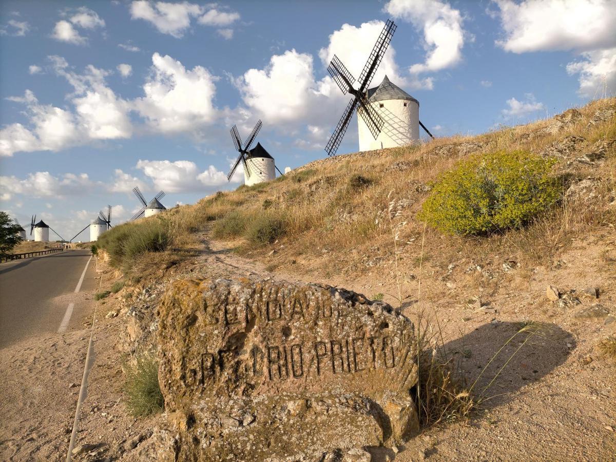 Azafran Consuegra Guest House Bagian luar foto