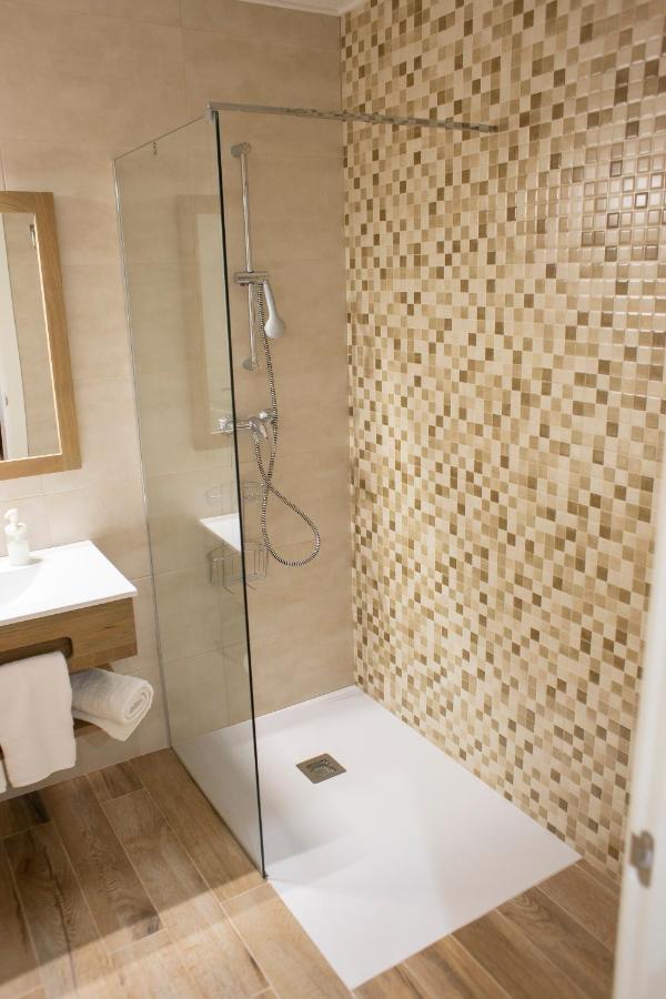 Azafran Consuegra Guest House Bagian luar foto