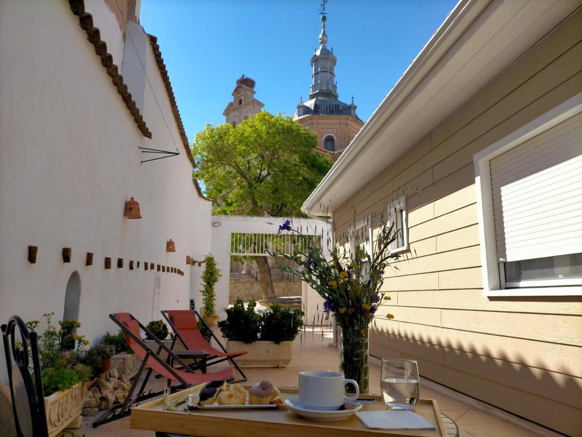 Azafran Consuegra Guest House Bagian luar foto